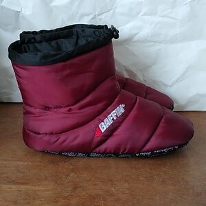 BAFFIN CUSH BOOTY Merlot Unisex Med NWOT